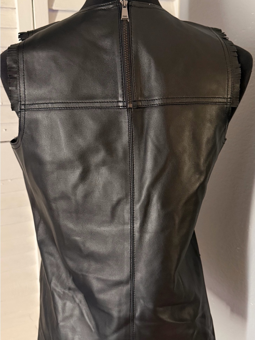Etcetera Black Leather Sleeveless Top - Picture 3 of 5